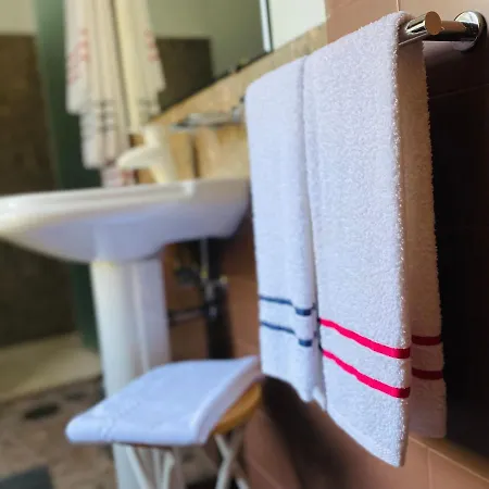 Casa De Santa Barbara - 3*