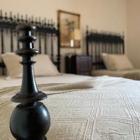 Casa De Santa Barbara - 3* Cinfaes