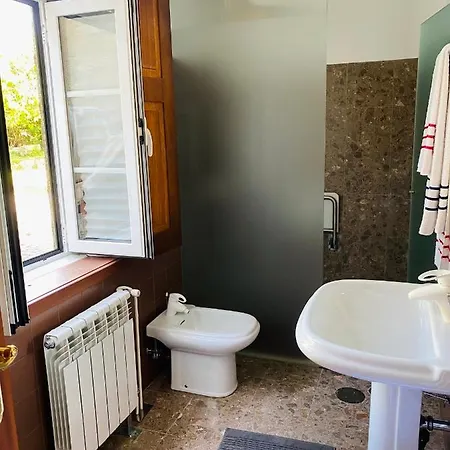 Casa De Santa Barbara - Cinfaes